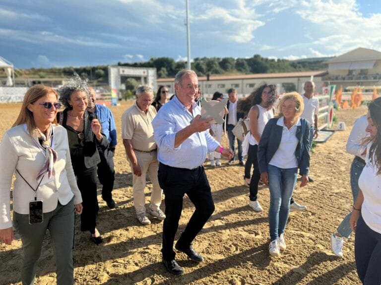 I Giudici di Gara Fise incontrano Uliano Vezzani per la prima clinic sul campo dedicata all’alta specializzazione tecnica degli ufficiali di Gara.