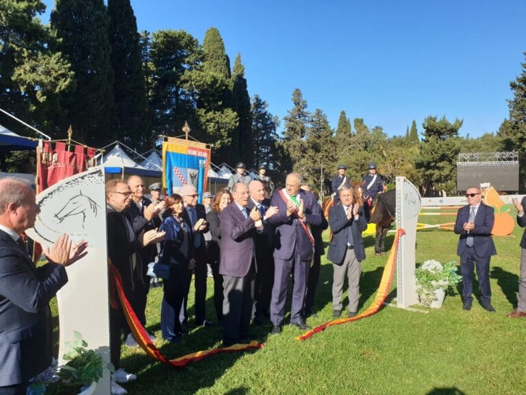 Taglio del nastro questa mattina al campo ostacoli “La Favorita” di Palermo
