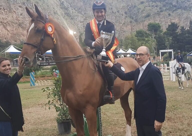 Vince la gara “Longines” Emanuele Gaudiano