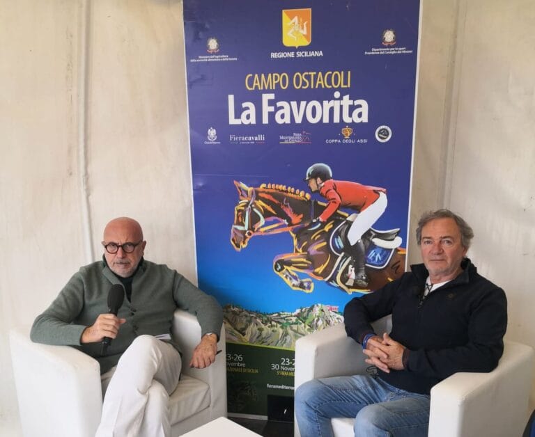Il capo delegazione belga, Roberto Della Bella, intervistato nel salotto della sala stampa